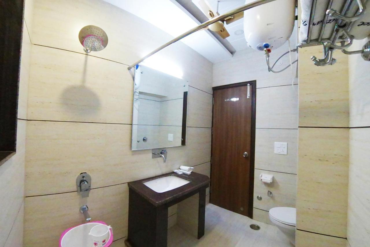 Hotel Amritsar International 2 Min Walk From Amritsar Bus Stand Εξωτερικό φωτογραφία