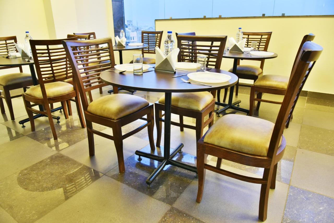 Hotel Amritsar International 2 Min Walk From Amritsar Bus Stand Εξωτερικό φωτογραφία