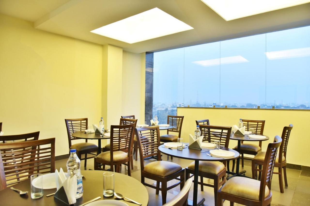 Hotel Amritsar International 2 Min Walk From Amritsar Bus Stand Εξωτερικό φωτογραφία