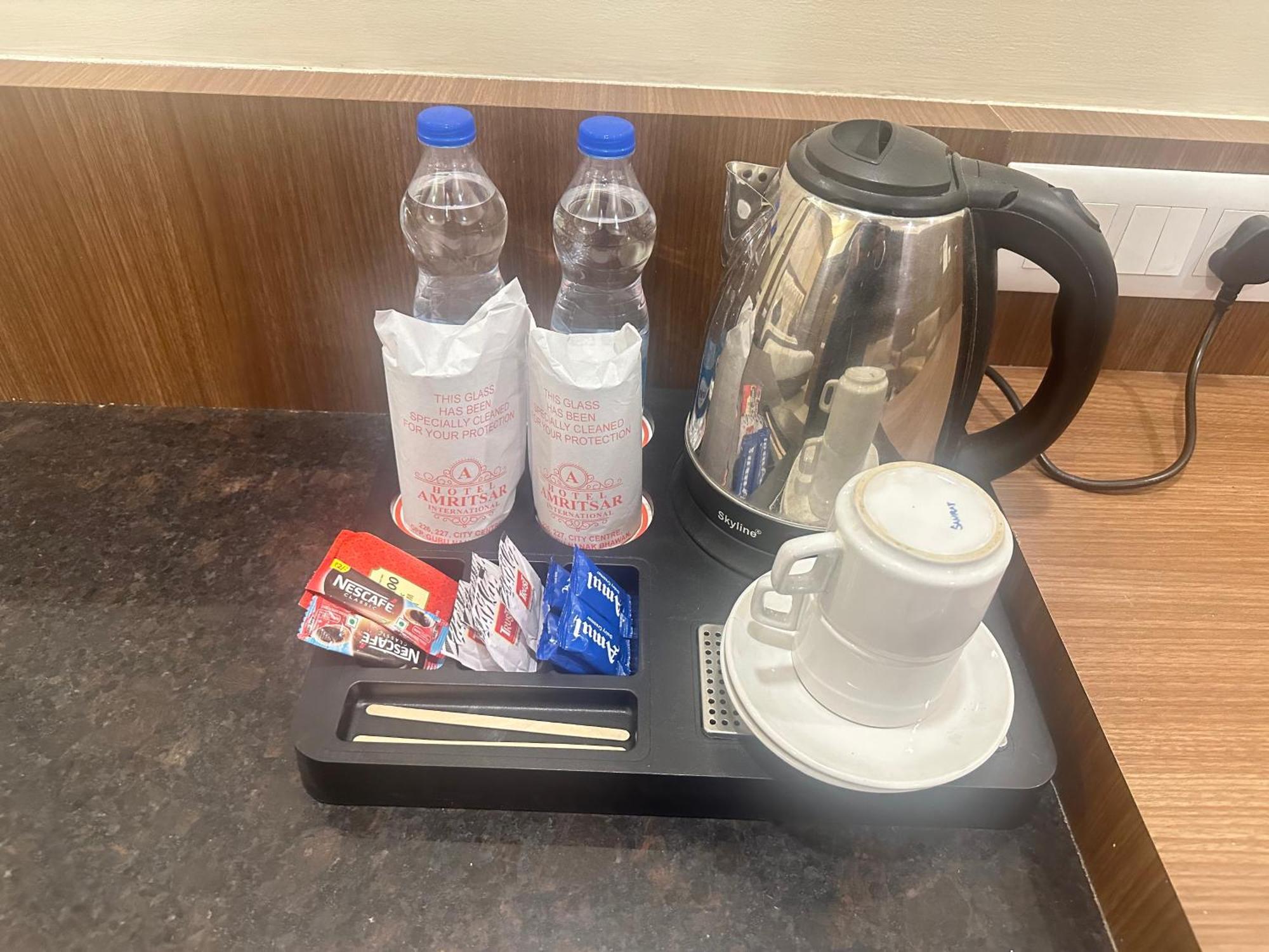 Hotel Amritsar International 2 Min Walk From Amritsar Bus Stand Εξωτερικό φωτογραφία