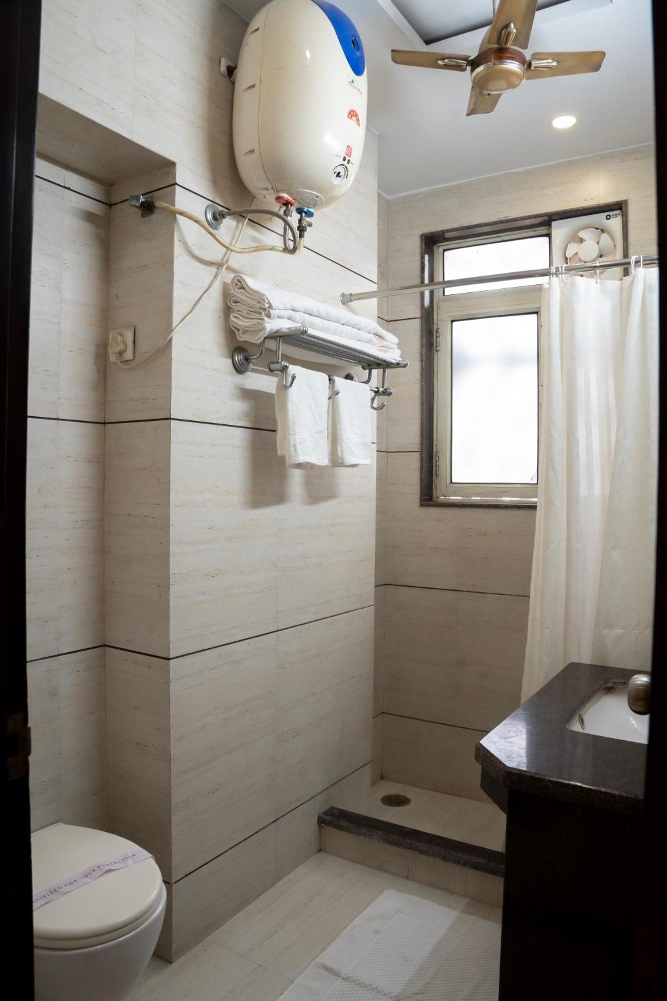 Hotel Amritsar International 2 Min Walk From Amritsar Bus Stand Εξωτερικό φωτογραφία